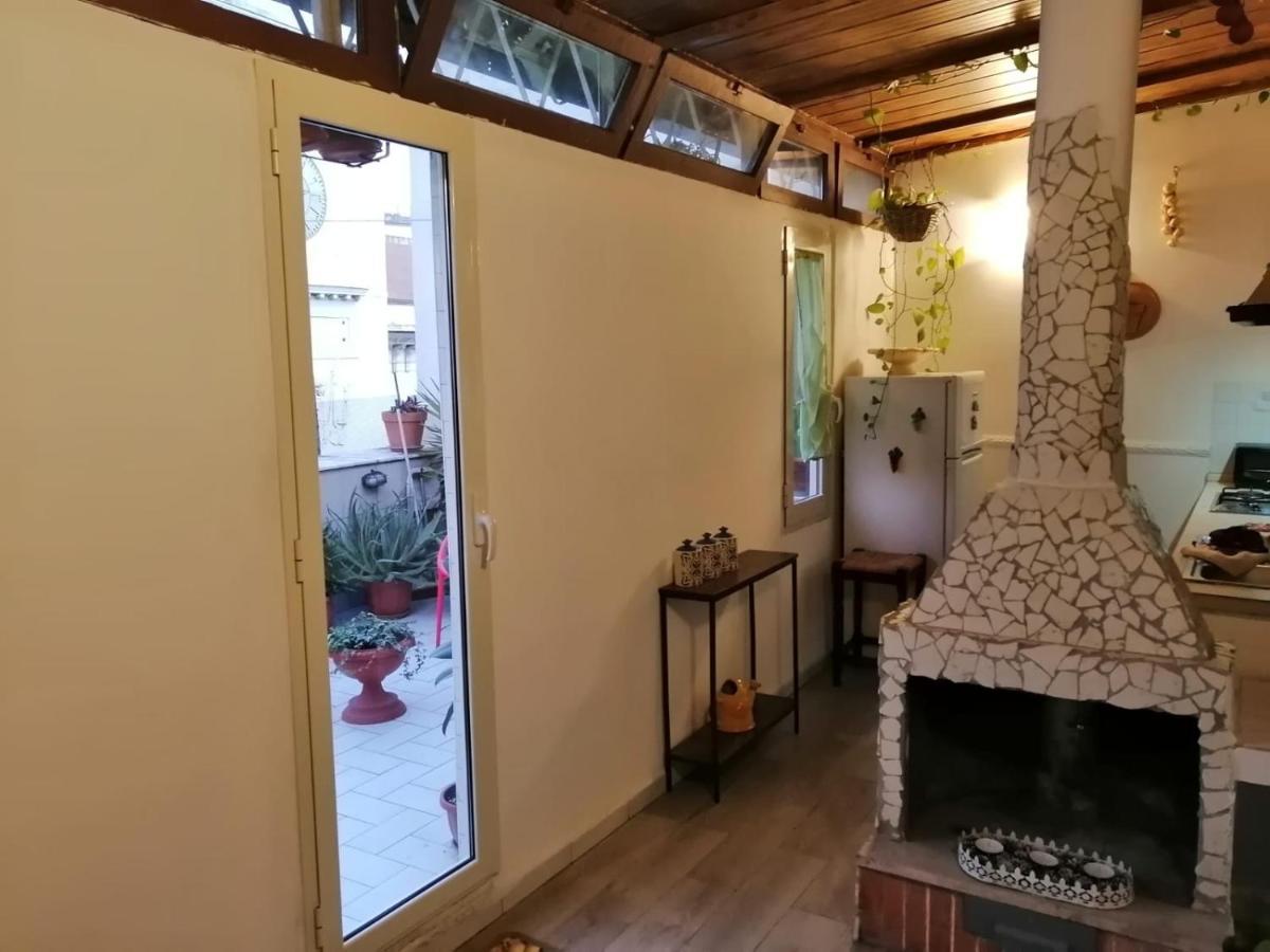 Rooftop Attic نابولي المظهر الخارجي الصورة
